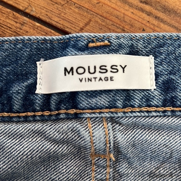 High wasted denim shorts - Picture 4 of 6